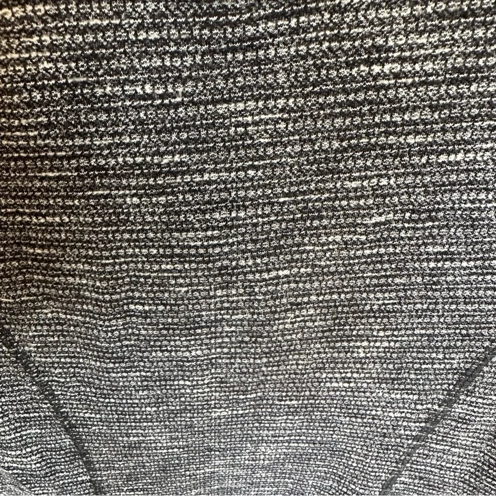 Lululemon Athletica Women’s Think Fast Pullover Stretch Workout Exercise Sweater